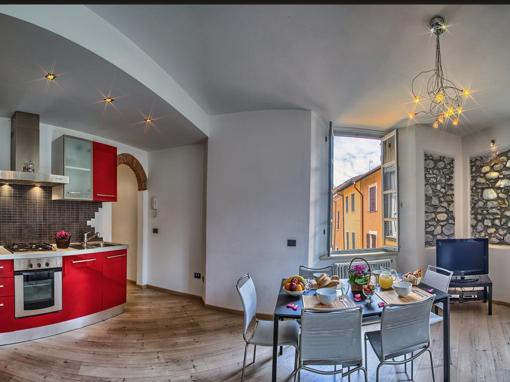 Villa Vinicia, Pool, Jacuzzi, Airco Domaso Pokoj fotografie