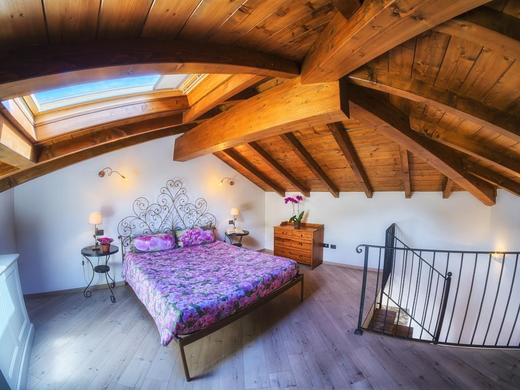 Villa Vinicia, Pool, Jacuzzi, Airco Domaso Pokoj fotografie