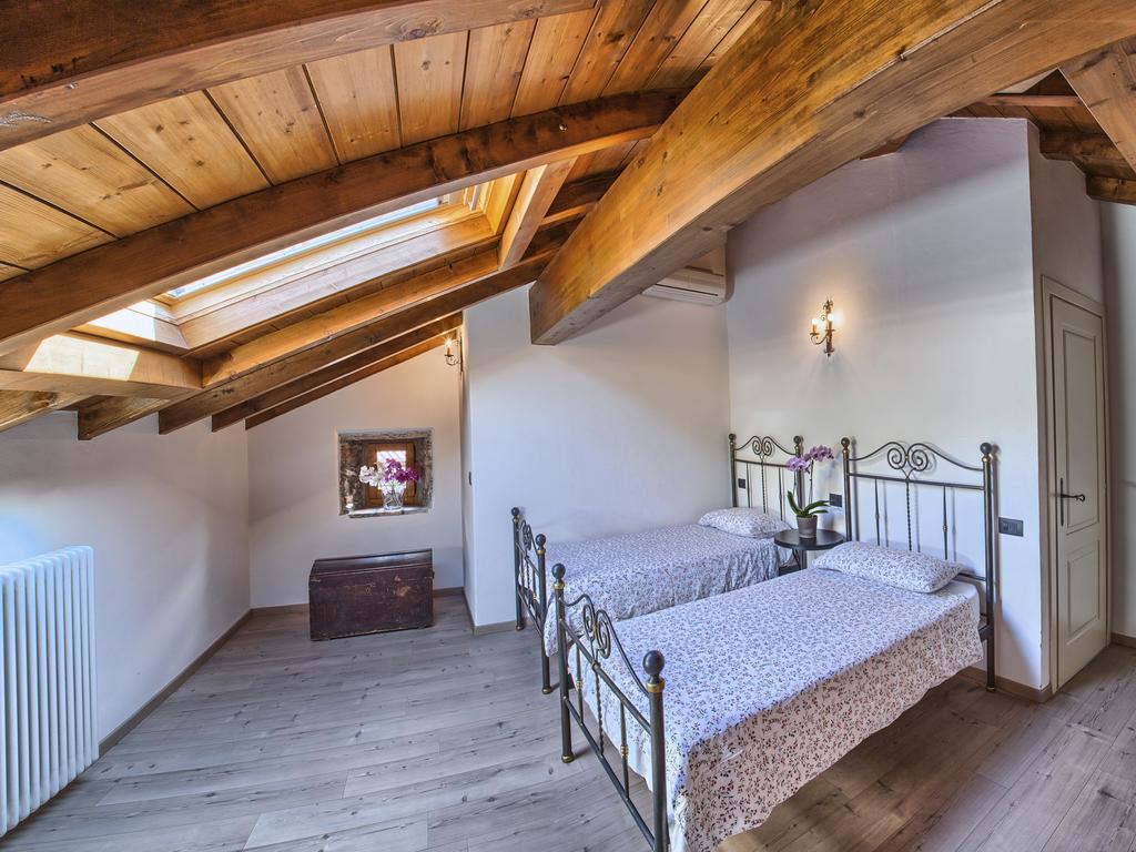Villa Vinicia, Pool, Jacuzzi, Airco Domaso Pokoj fotografie